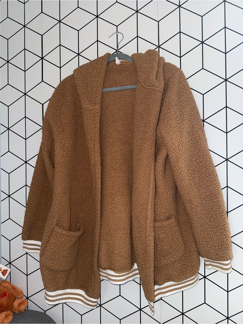 Cozy Teddy Hooded Jacket in Camel Brown